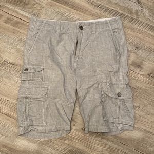 Buckle Standard Fit Shorts W32
